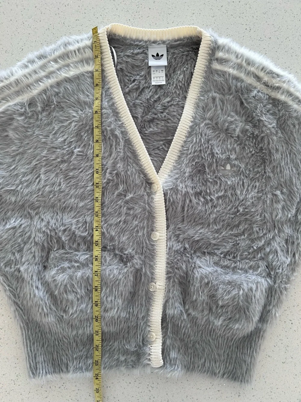 adidas Light Grey Fuzzy V-Neck Cardigan with Cream Trim Asia Exclusive US Large - Picture 14 of 14